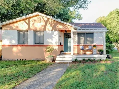 1444 15th Street N St Petersburg FL 33704