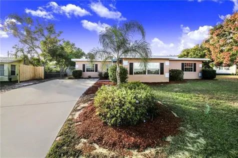 1212 Saint Anne Shrine Road Lake Wales FL 33898