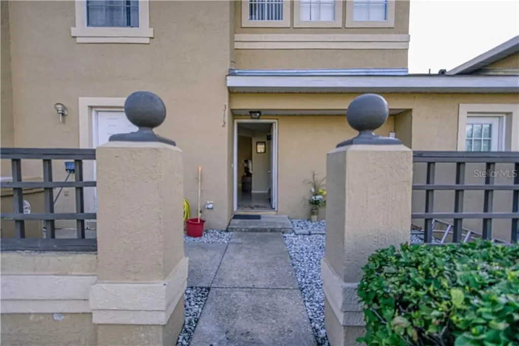 3112 Sandy Shore Lane Kissimmee FL 34743