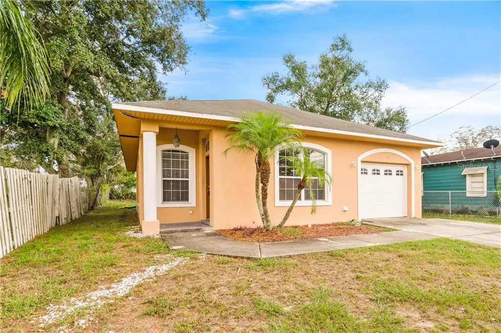 709 N 6th Street Haines City FL 33844