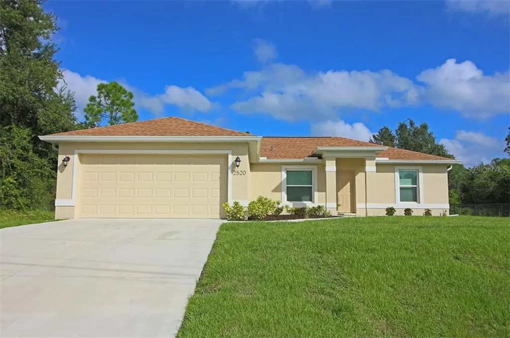 2520 Shady Avenue North Port FL 34286