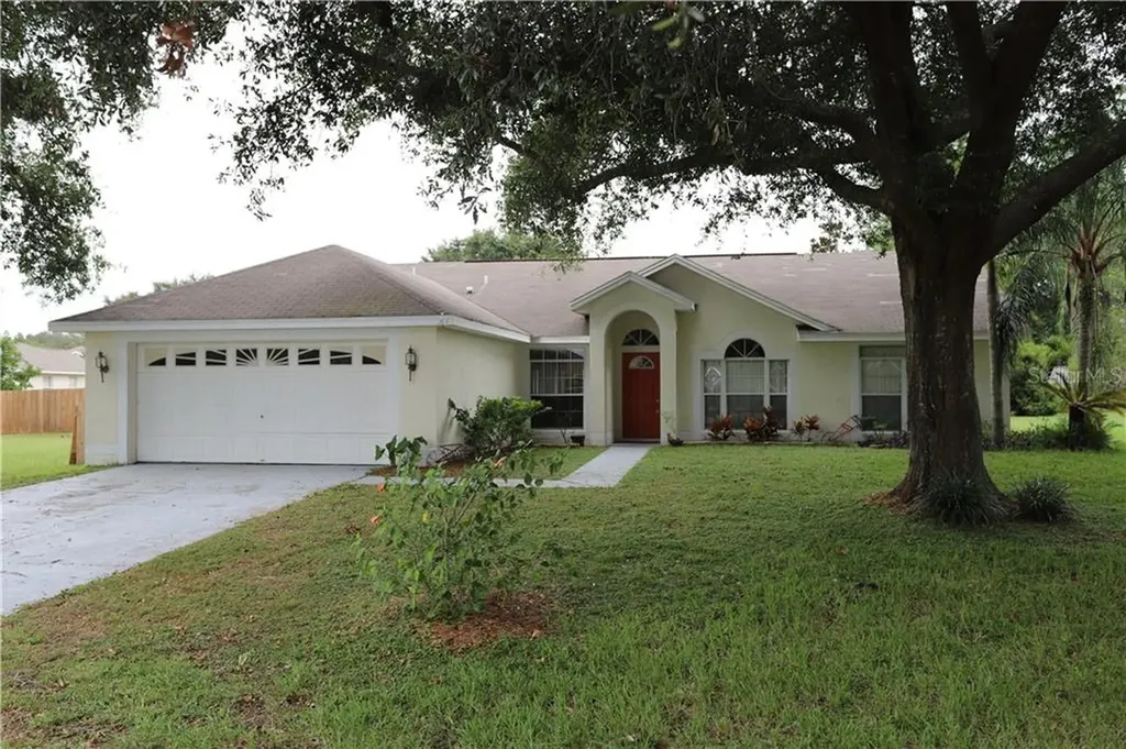 134 Nevada Court Davenport FL 33897