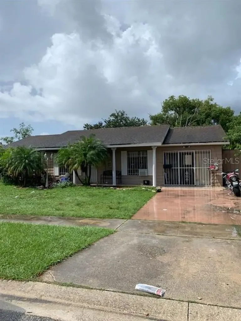 5885 Mattox Street Orlando FL 32822