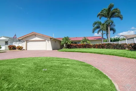 4363 44th Street S St Petersburg FL 33711