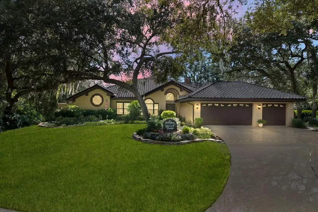 352 Swansea Court Oviedo FL 32765