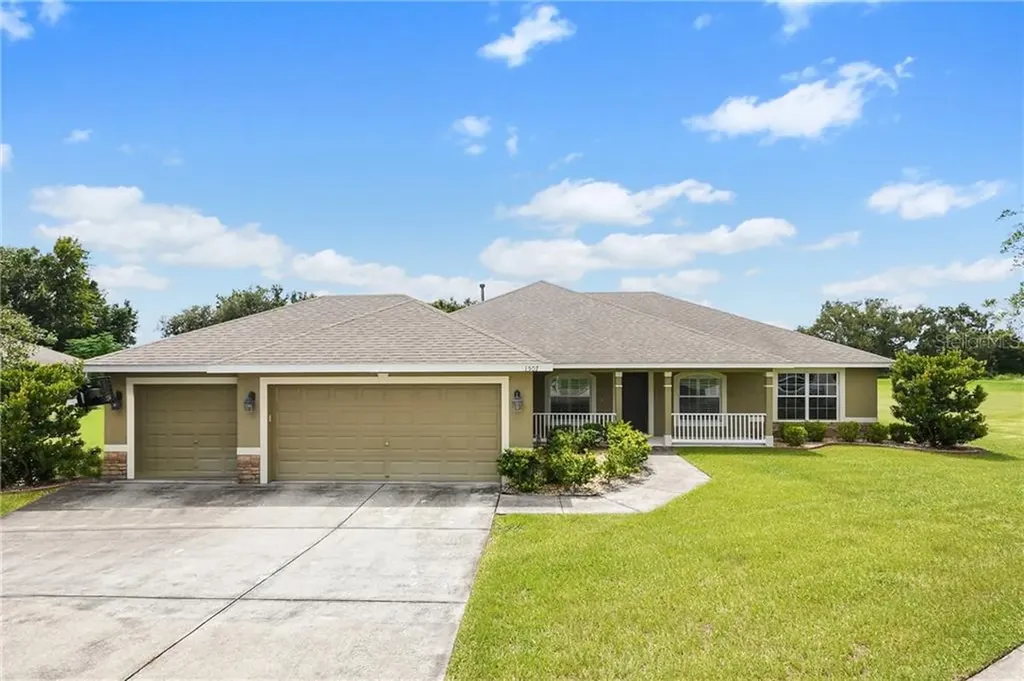 1507 Blue Sky Boulevard Haines City FL 33844