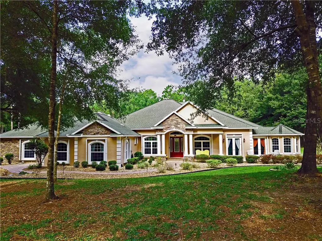 9810 S Berkshire Avenue Inverness FL 34452