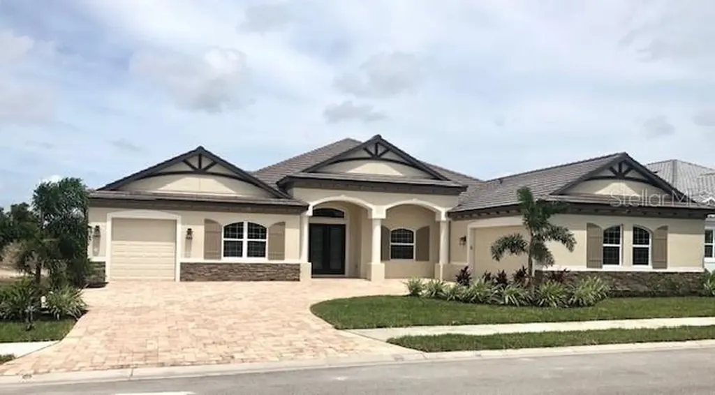 7215 Ryedale Court Sarasota FL 34241