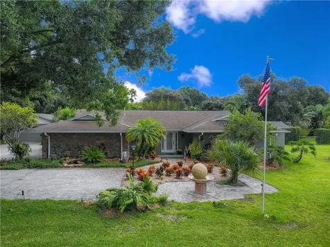 1097 Salsona Avenue Kissimmee FL 34744