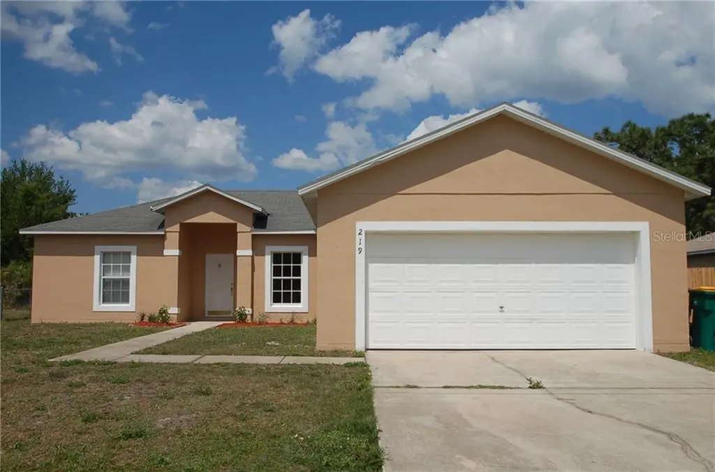 219 Churchill Court Kissimmee FL 34758