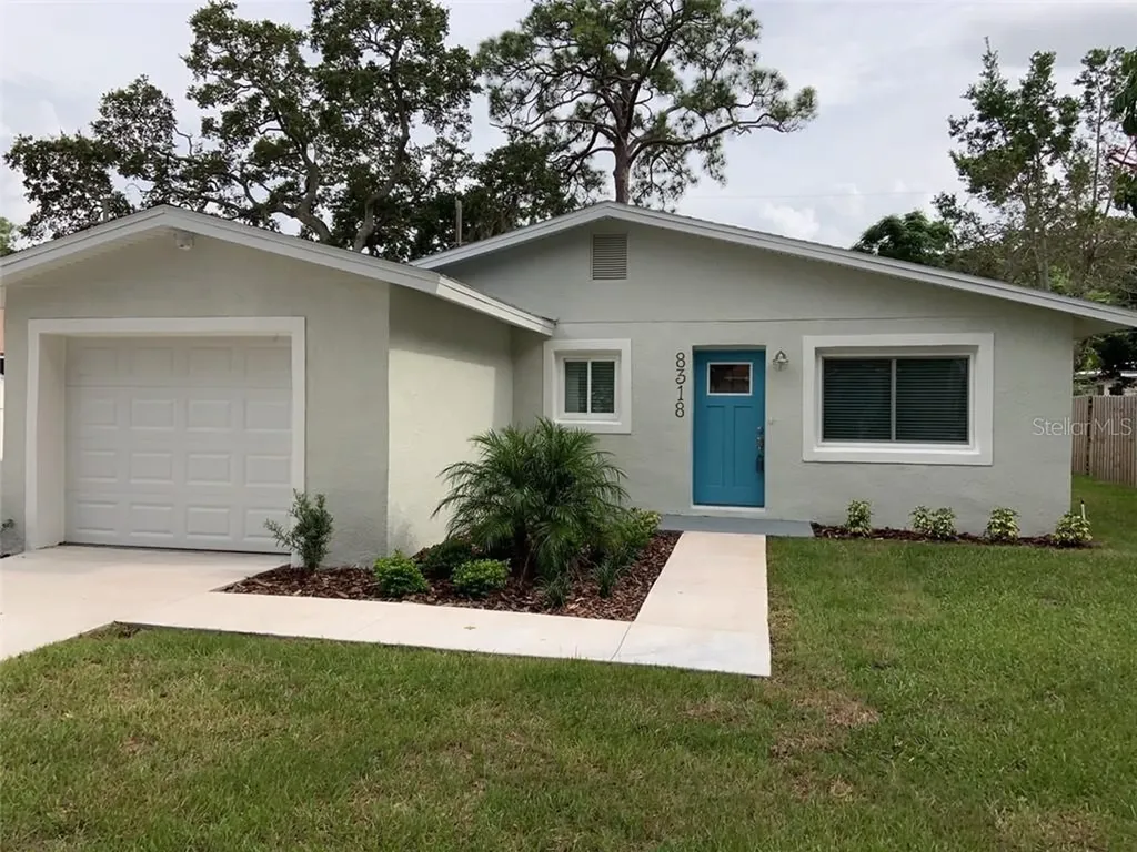 8318 42nd Avenue N St Petersburg FL 33709