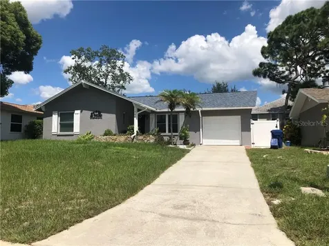 126 Gulfwinds Drive E Palm Harbor FL 34683