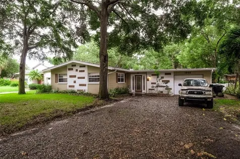 1922 Mound Place S St Petersburg FL 33712