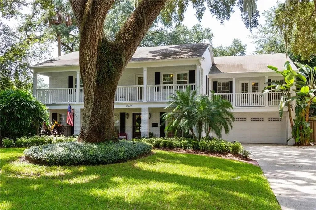 4522 S Ferncroft Circle Tampa FL 33629