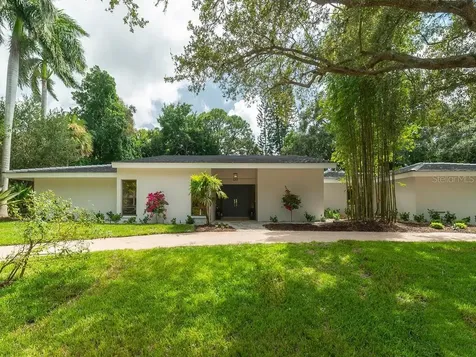 1428 Pine Bay Drive Sarasota FL 34231