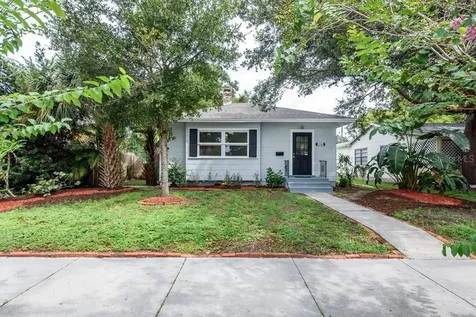 1505 34th Avenue N St Petersburg FL 33704
