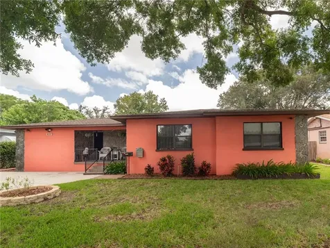 4137 30th Avenue N St Petersburg FL 33713