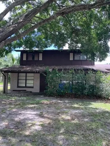 7917 Singing Court Place Tampa FL 33615