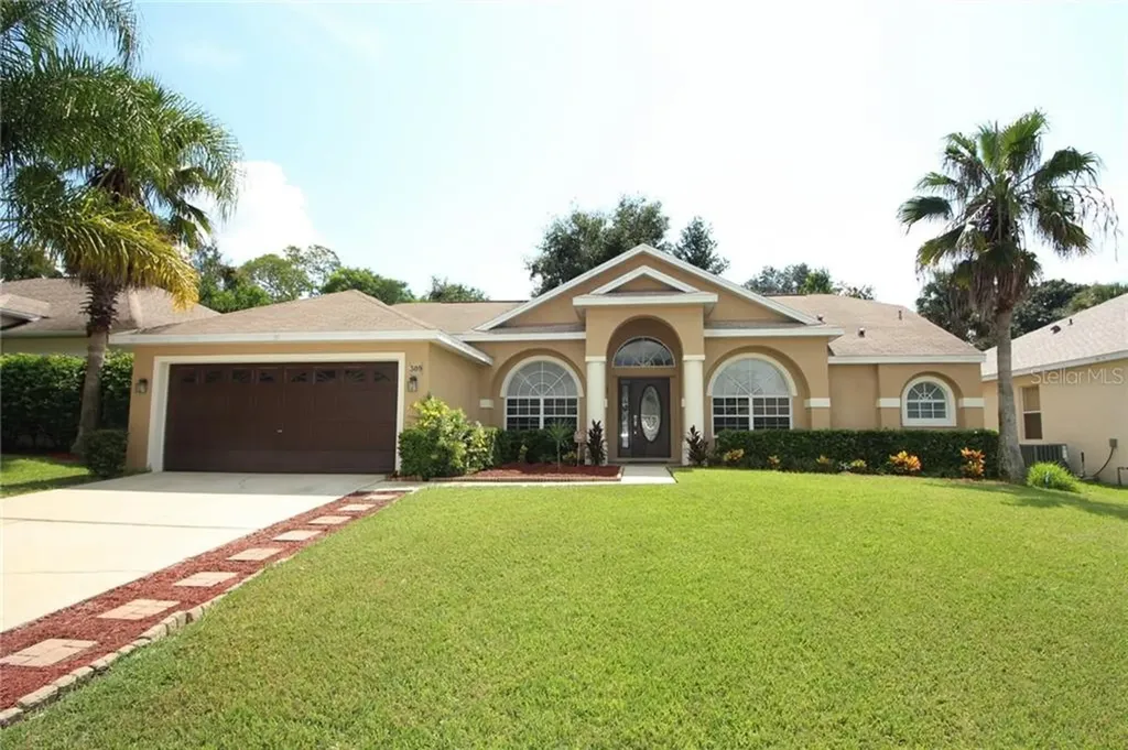 309 Oak Springs Drive Debary FL 32713