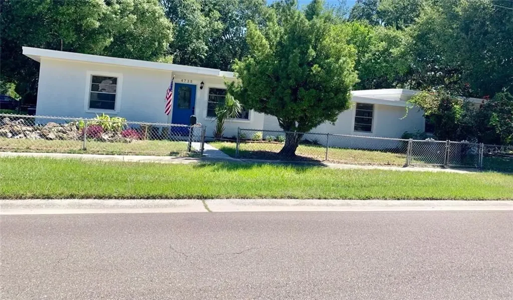 4735 8th Street N St Petersburg FL 33703