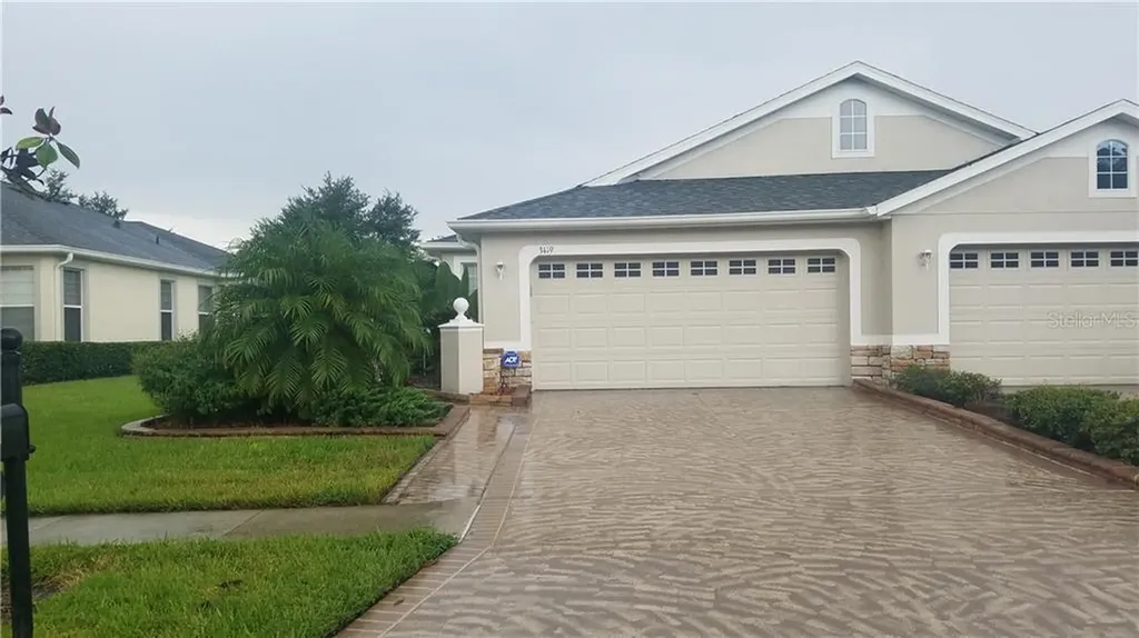 3419 Chapel Creek Circle Wesley Chapel FL 33544