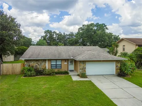 4017 Barwood Court Tampa FL 33624