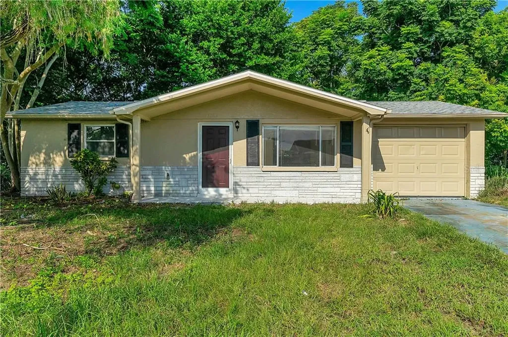 10829 Hillcrest Avenue Port Richey FL 34668