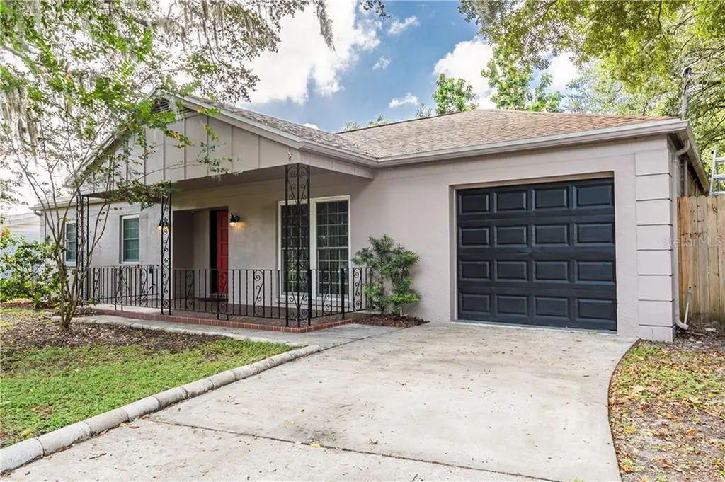 1901 E Diana Street Tampa FL 33610