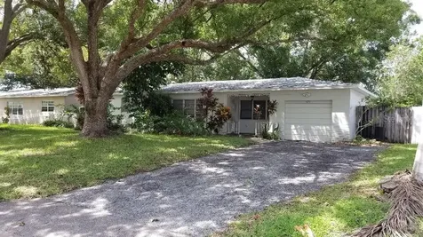 5991 42nd Avenue N St Petersburg FL 33709