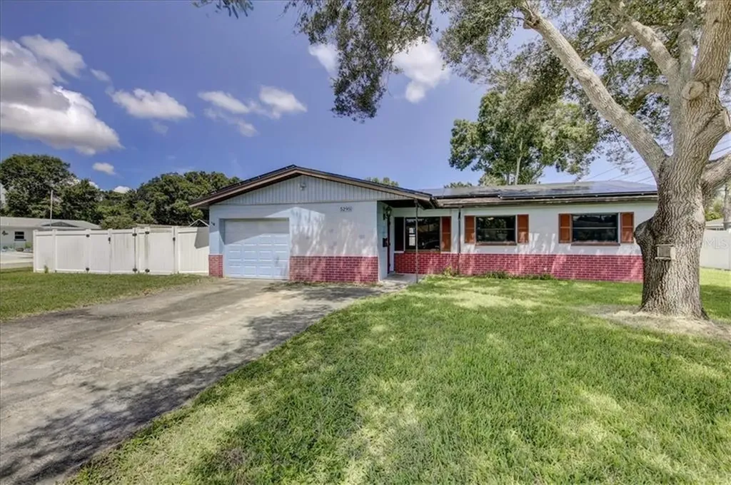 5295 90th Terrace N Pinellas Park FL 33782