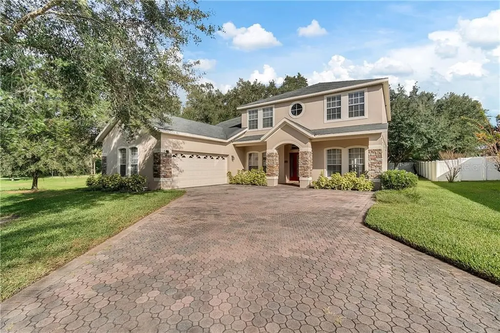 733 Calusa Court Apopka FL 32712