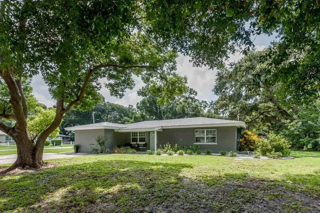 1407 Fairmont Street Clearwater FL 33755