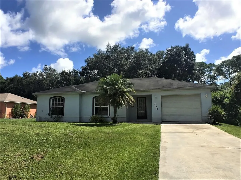 1738 Mackinaw Street North Port FL 34286