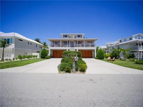 11 Palm Harbor Drive Holmes Beach FL 34217