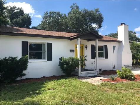 8068 34th Avenue N St Petersburg FL 33710
