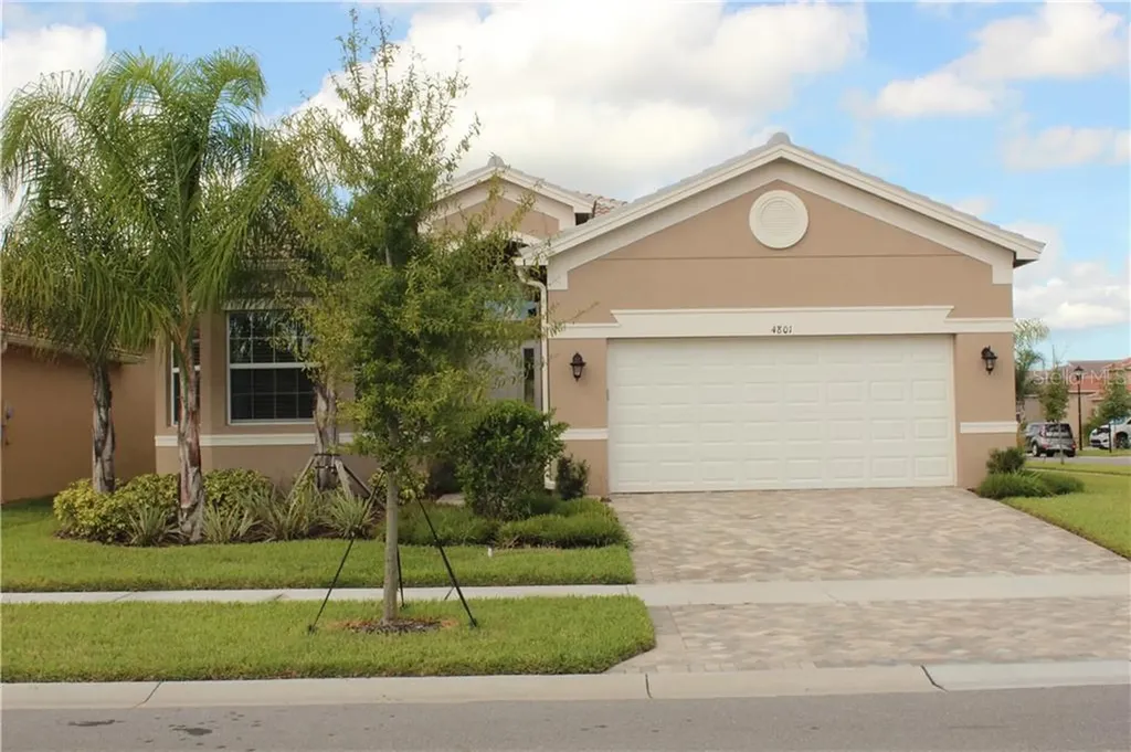 4801 Grand Banks Drive Wimauma FL 33598