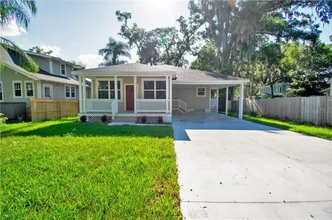107 N Daniels Street Plant City FL 33563
