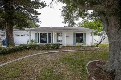 6501 21st Street N St Petersburg FL 33702