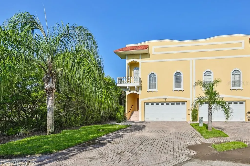 516 Villa Treviso Court Apollo Beach FL 33572