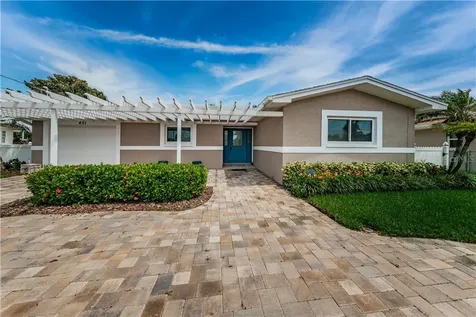 401 Driftwood Drive E Palm Harbor FL 34683