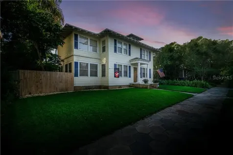 116 8th Avenue NE St Petersburg FL 33701