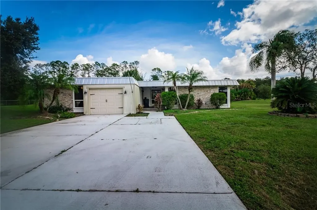 25343 Columbia Circle Lake Wales FL 33898