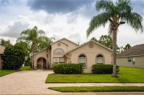 807 Knightsbridge Circle Davenport FL 33896