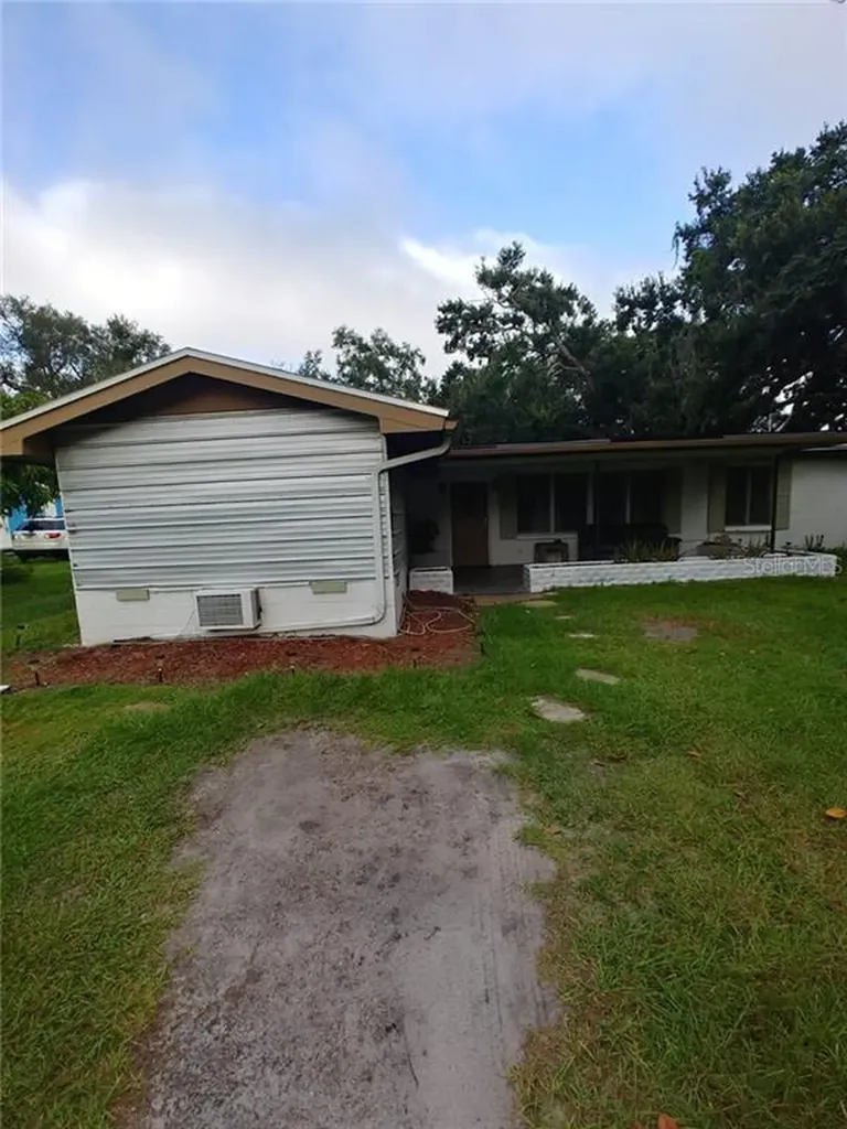 5620 Chipola Circle Orlando FL 32839