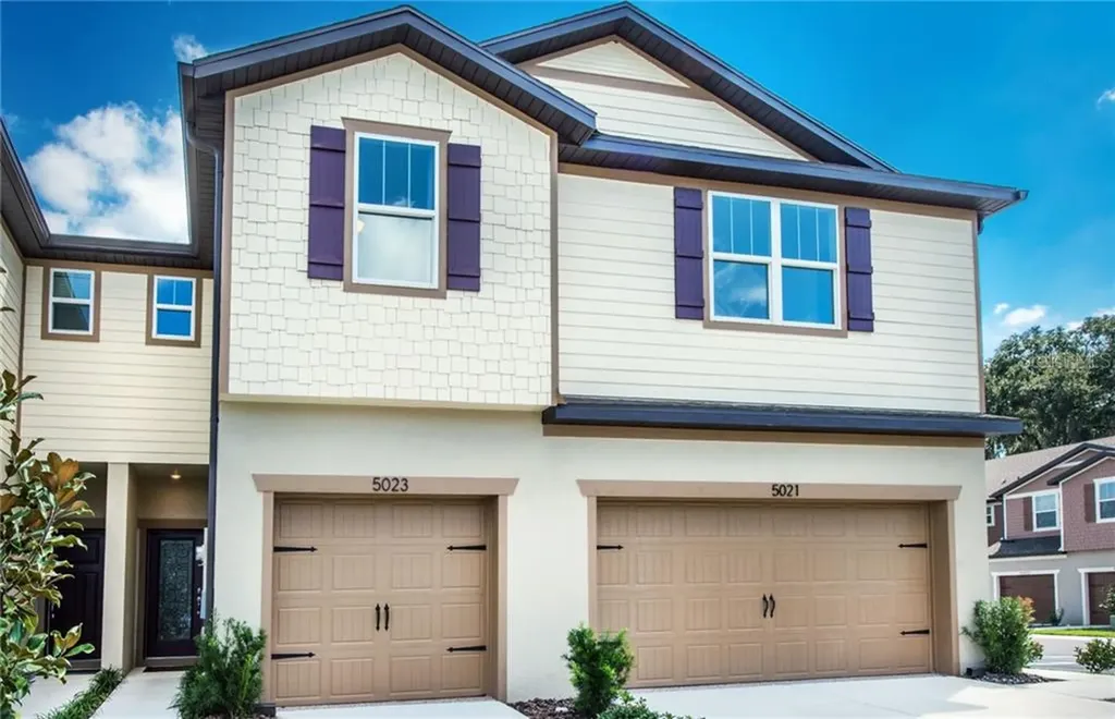 5036 Blue Latan Lane Tampa FL 33610