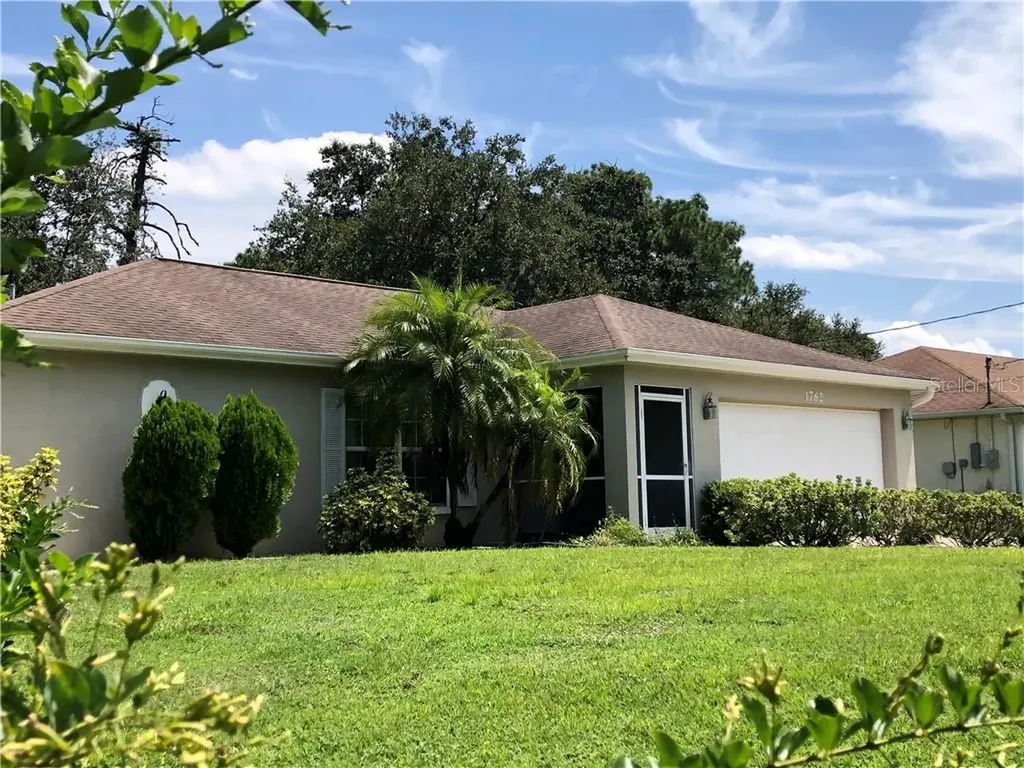 1762 S Chamberlain Boulevard North Port FL 34286
