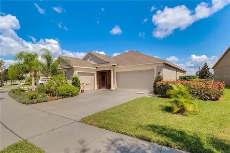 261 Blue Cypress Drive Groveland FL 34736
