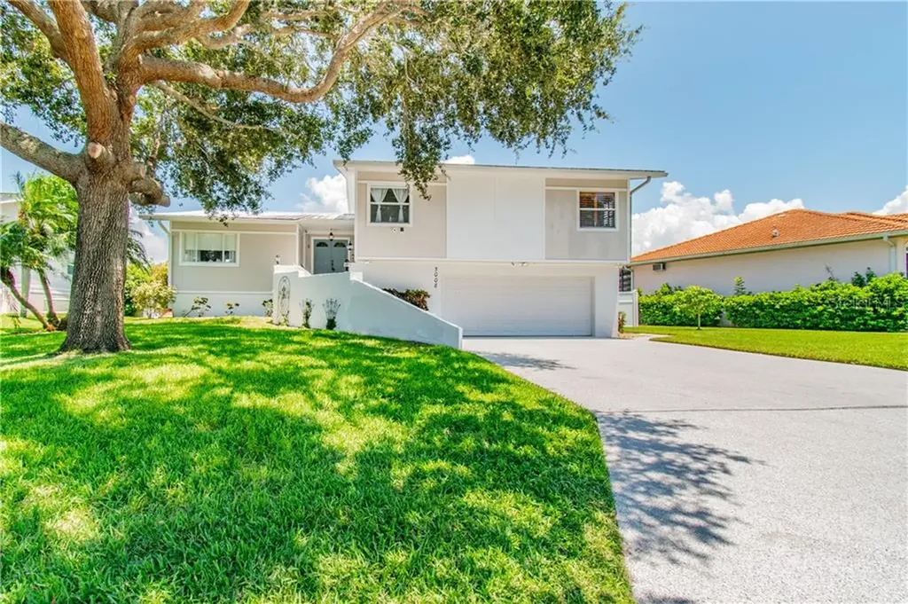 5008 Bay State Road Palmetto FL 34221