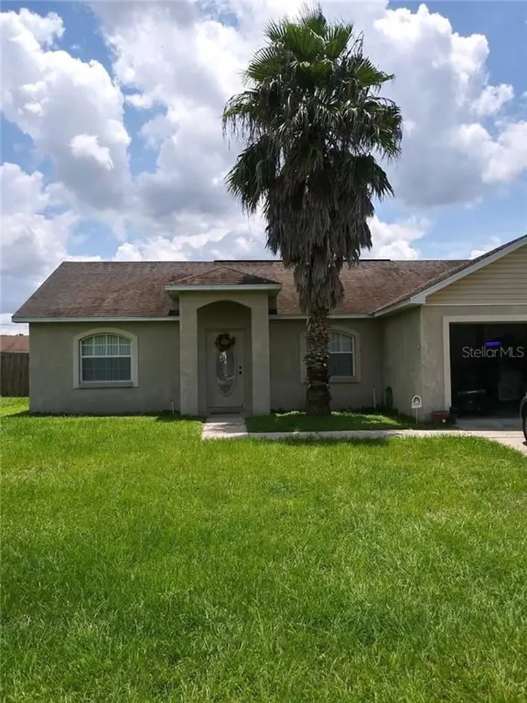 306 Arrowroot Road Eagle Lake FL 33839