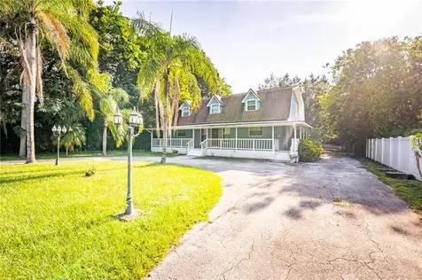 6803 N 78th Street Tampa FL 33610